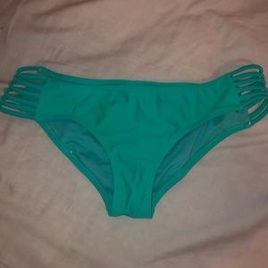 strappy bikini bottoms